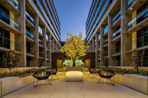 Avenue Hotel Canberra - Broome Tourism 22