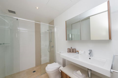 Manhattan 303 Canberra City ACT - Broome Tourism 23
