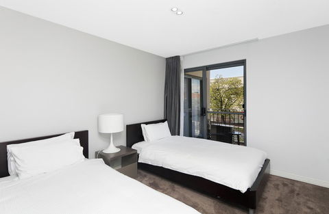 AAC Apartments - Griffin - Broome Tourism 9