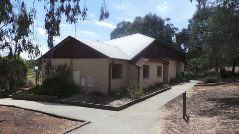 Unilodge @ UC Short Stays - Broome Tourism 1