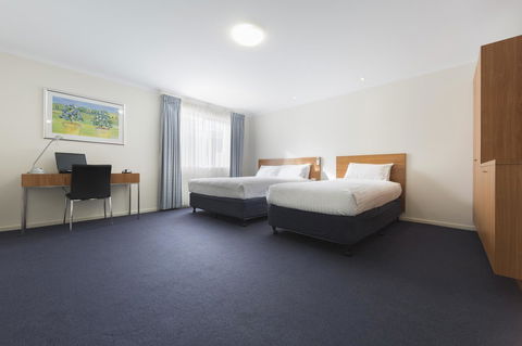 Ramada Encore Belconnen - Broome Tourism 13