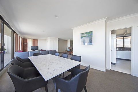 BreakFree Capital Tower Apartments - Broome Tourism 32