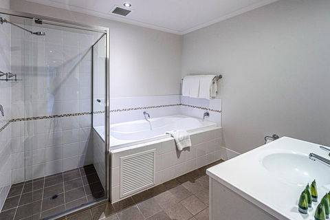 McCracken Country Club - Broome Tourism 38