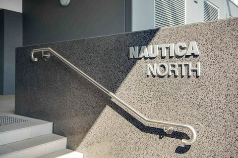 Port Adelaide Executive Waterfront Apartment - Broome Tourism 31