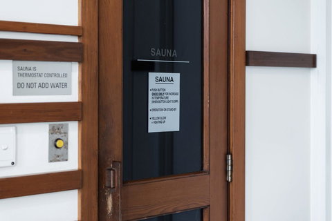 Port Adelaide Executive Waterfront Apartment - Broome Tourism 30