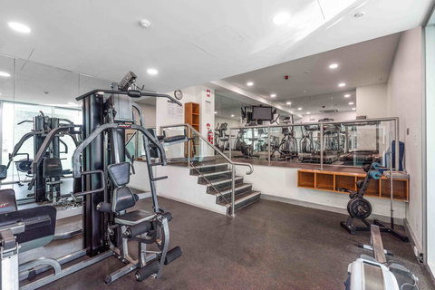 Port Adelaide Executive Waterfront Apartment - Broome Tourism 27