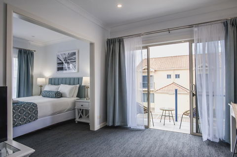 Marina Hotel - Broome Tourism 8