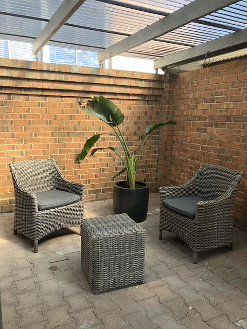 The Loft - Beautiful Central Barossa Apartment - Broome Tourism 13