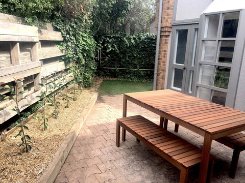 The Loft - Beautiful Central Barossa Apartment - Broome Tourism 14