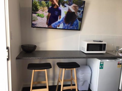 Port Lincoln Shark Apartment 1 - Broome Tourism 12