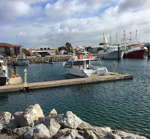 Port Lincoln Shark Apartment 1 - Broome Tourism 14