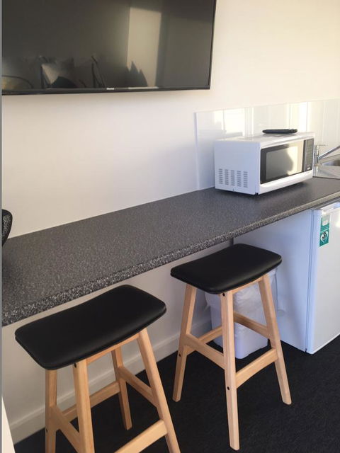 Port Lincoln Shark Apartment 1 - Broome Tourism 10