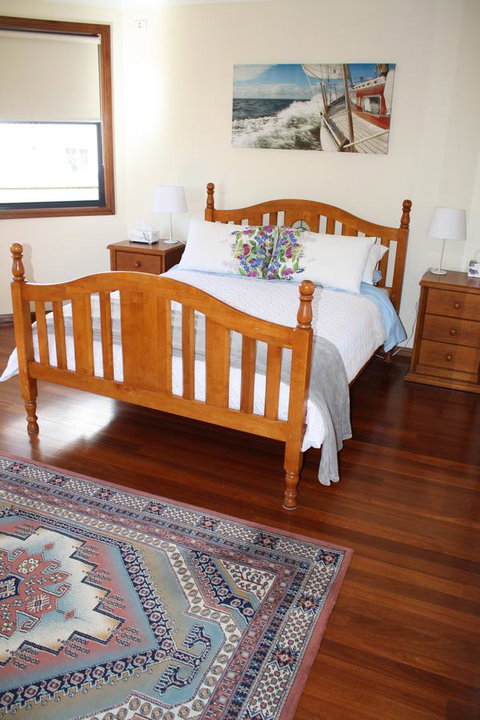 Serenity On Narrabeen Beach - 1Bdr Beachside Retreat - Broome Tourism 4