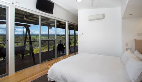 Barossa Pavilions & Glasshouse - Broome Tourism 16