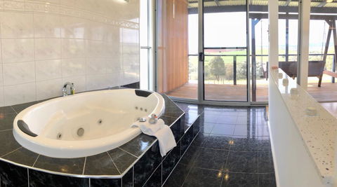 Barossa Pavilions & Glasshouse - Broome Tourism 11