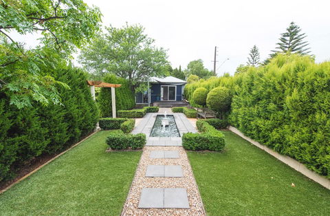 S T U D I O 22 Peaceful Retreat With Garden Views - Broome Tourism 5