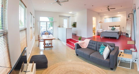 S T U D I O 22 Peaceful Retreat With Garden Views - Broome Tourism 2