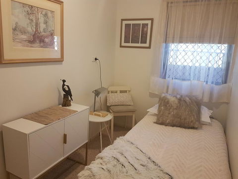 Tanunda\'s Magpie House - Broome Tourism 8