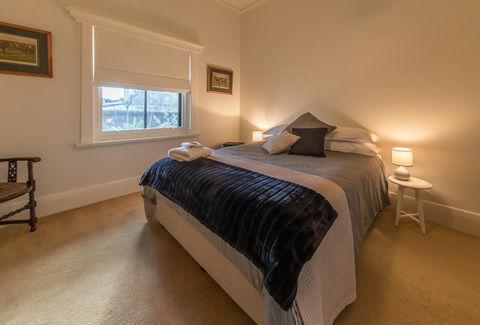 The Tudor House - Broome Tourism 11