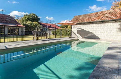 The Tudor House - Broome Tourism 19