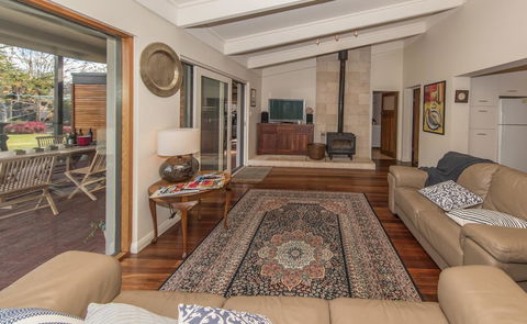 The Tudor House - Broome Tourism 6