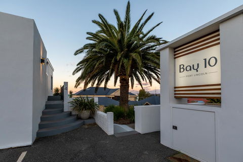 Bay 10 - Suites And Apartments - Broome Tourism 21