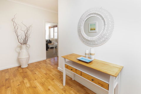 Bay 10 - Suites And Apartments - Broome Tourism 14