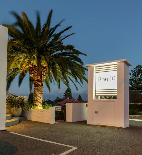 Bay 10 - Suites And Apartments - Broome Tourism 16