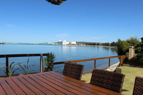 Bay 10 - Suites And Apartments - Broome Tourism 30