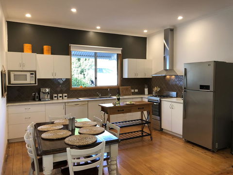 Jack\'s House 2 B&B In Mill Street - Broome Tourism 17