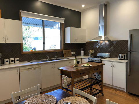 Jack\'s House 2 B&B In Mill Street - Broome Tourism 16