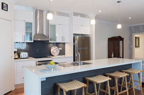 Boutique Getaway On Wright - Broome Tourism 0