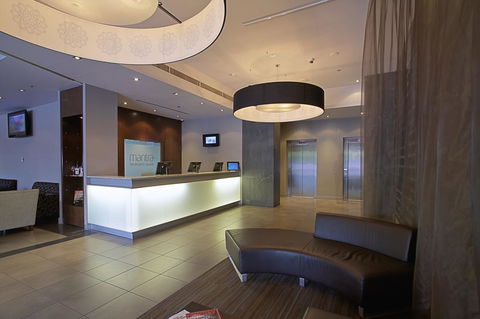 Mantra Hindmarsh Square - Broome Tourism 7