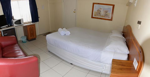 Ardeanal Motel - Broome Tourism 8
