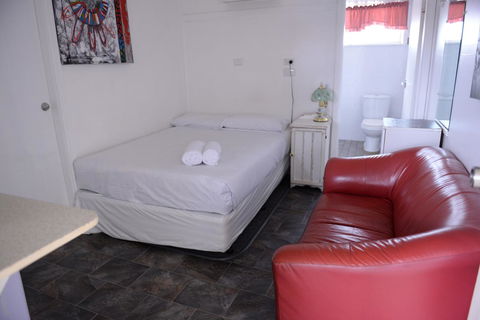 Ardeanal Motel - Broome Tourism 27