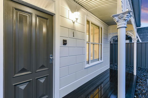 Aloha Central Luxury Apartments - Broome Tourism 22