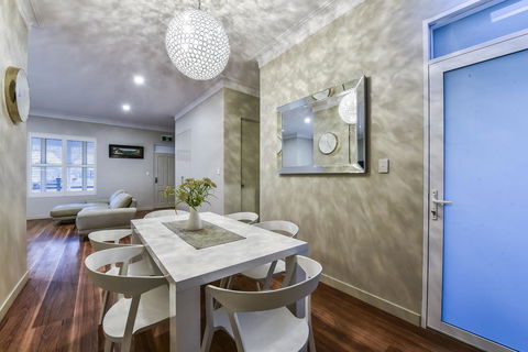 Aloha Central Luxury Apartments - Broome Tourism 9