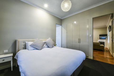 Aloha Central Luxury Apartments - Broome Tourism 14