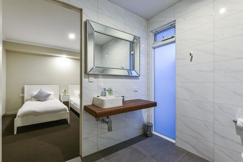 Aloha Central Luxury Apartments - Broome Tourism 26