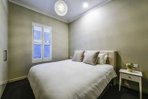 Aloha Central Luxury Apartments - Broome Tourism 4