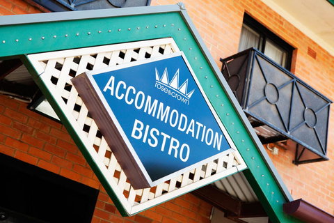 Nightcap At Rose & Crown Hotel - Broome Tourism 38