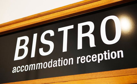 Nightcap At Rose & Crown Hotel - Broome Tourism 39