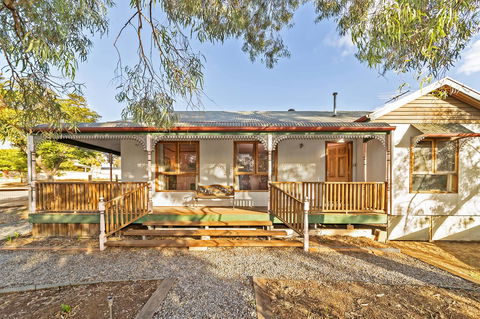 Rustic On 13th - Broome Tourism 19