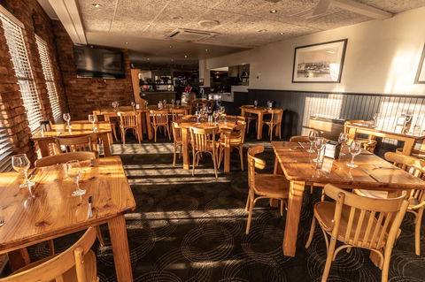 Astor Inn - Broome Tourism 25