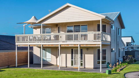Rocks Beach House Victor Harbor - Broome Tourism 0