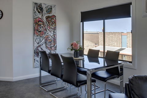 Aart Apartments - Broome Tourism 20