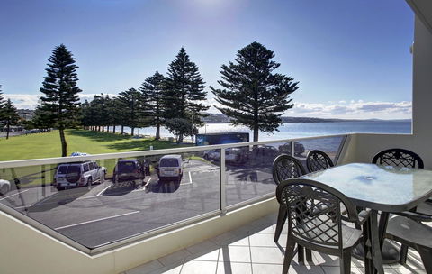 Tasman Beachside Apartment - Broome Tourism 0