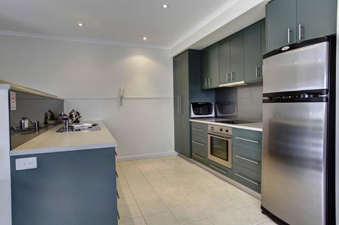 Tasman Beachside Apartment - Broome Tourism 3
