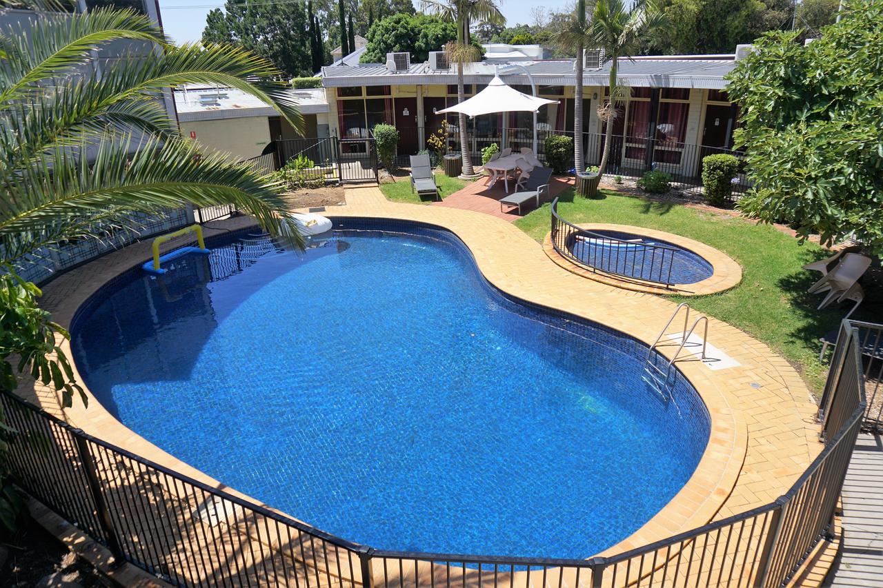 St Georges SA Broome Tourism