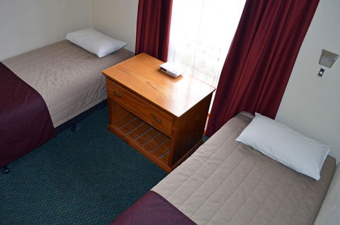 Arkana Motor Inn & Terrace Apartments - Broome Tourism 27